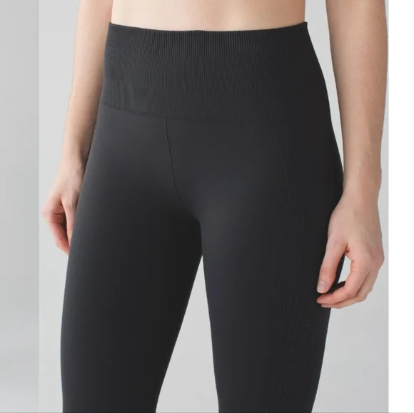 Lululemon Flow & Go Crop - Picture 5 of 15